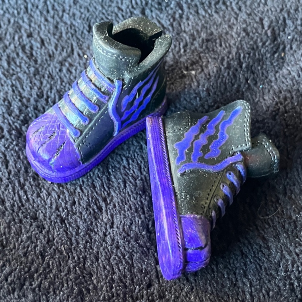 Vintage monster High G1 puma replacement shoes